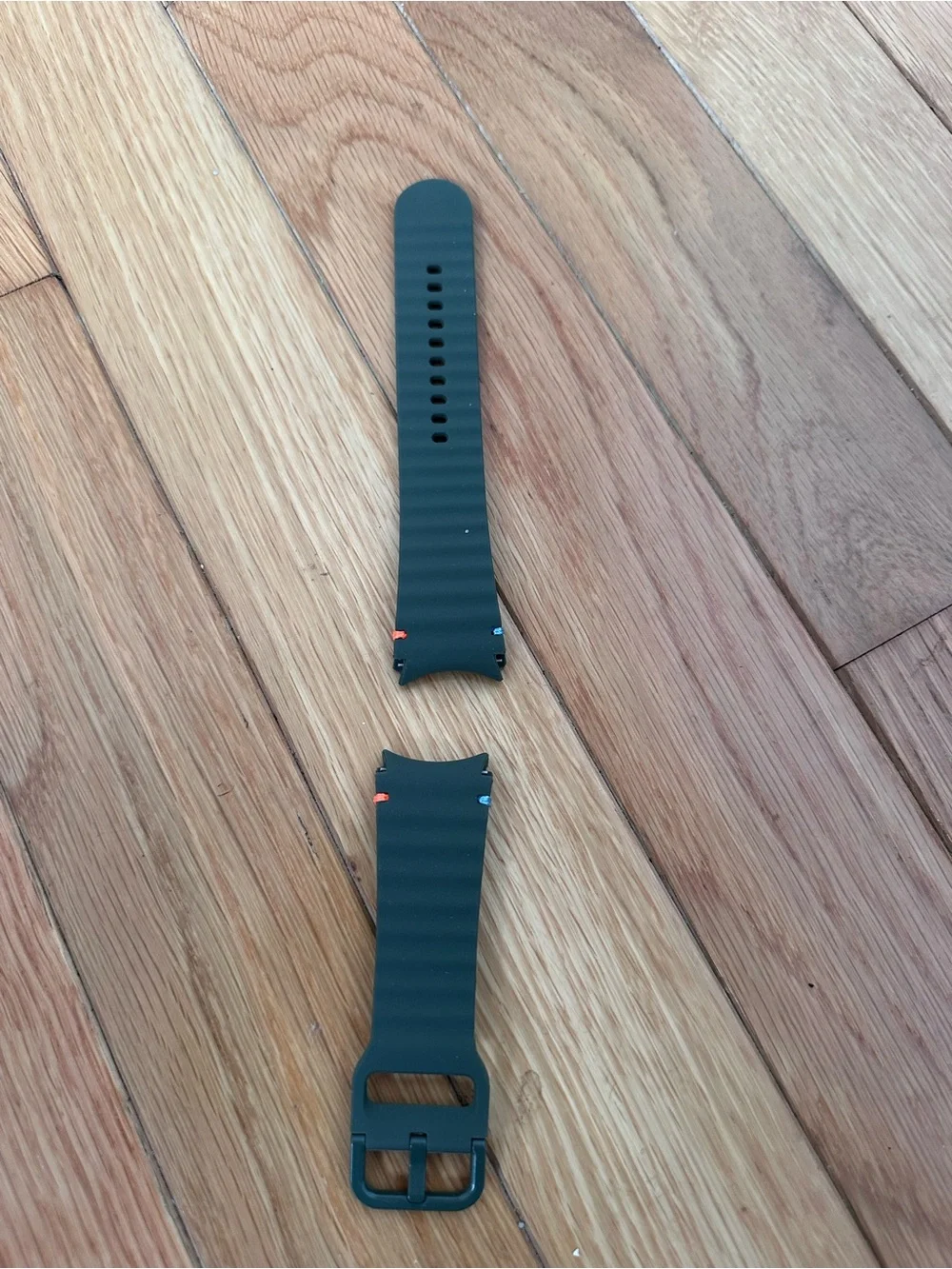 Samsung Galaxy Watch USB Charging Cable and Green Sports Band